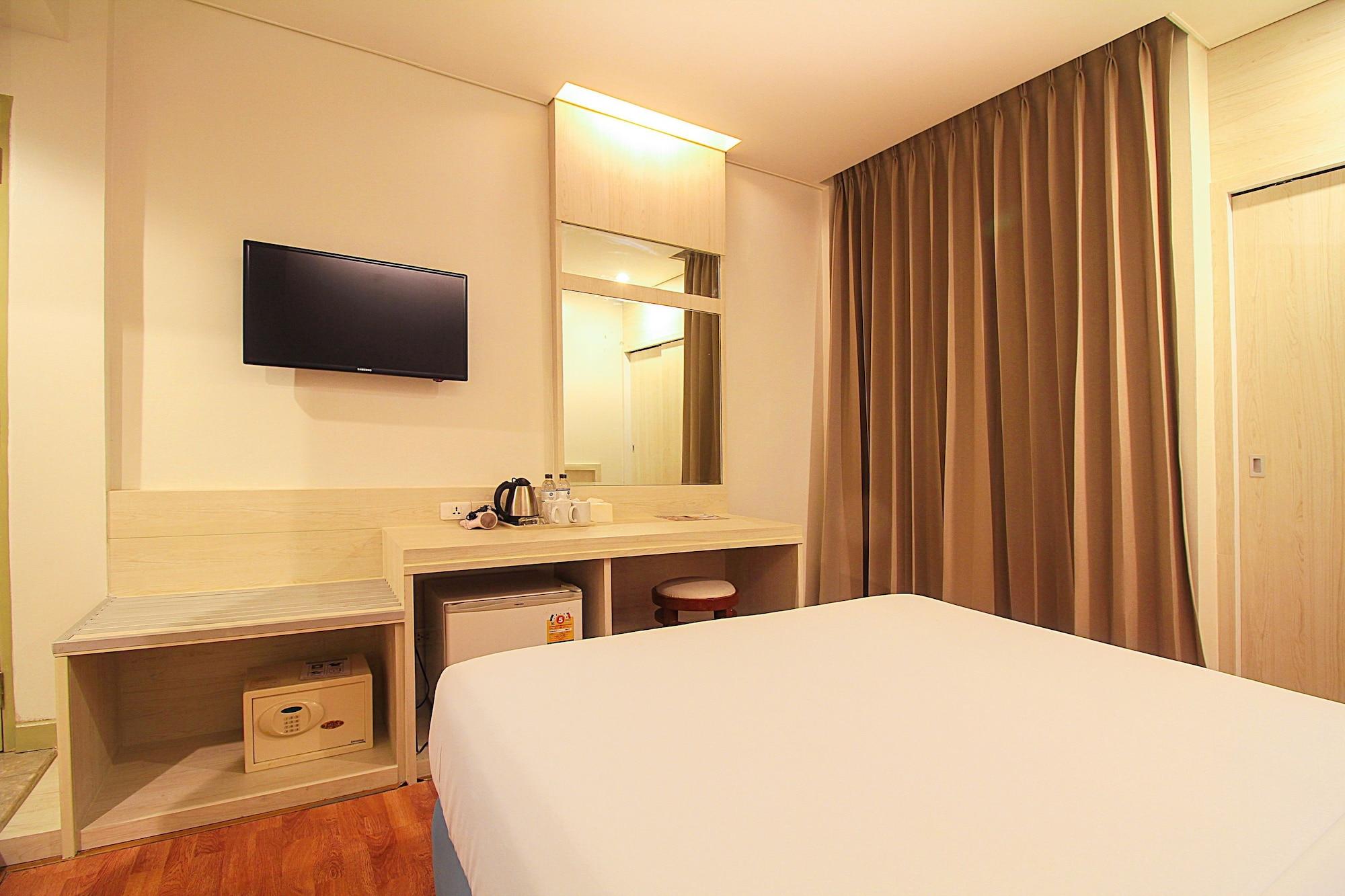 Ten Stars Hotel Μπανγκόκ Εξωτερικό φωτογραφία
